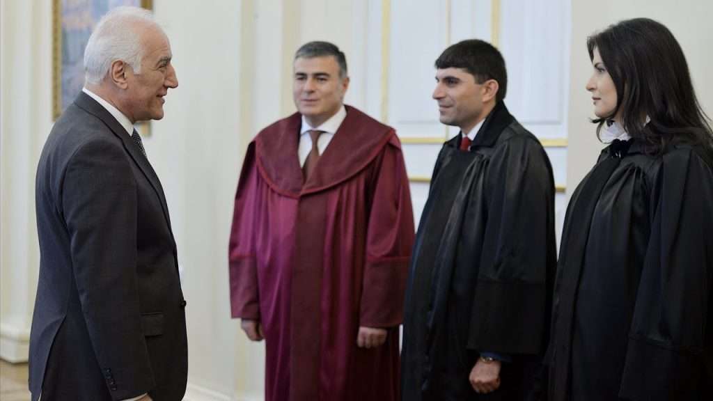 В резиденции Президента Республики состоялась церемония присяги судей