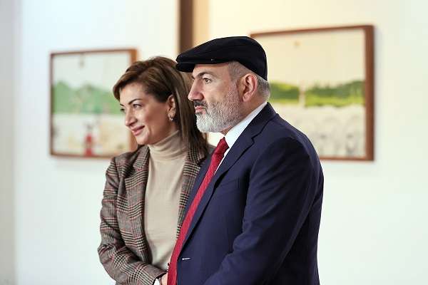 Премьер-министр Никол Пашинян и госпожа Анна Акопян посетили Дом-музей Сергея Меркурова в городе Гюмри